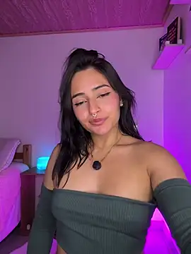 NandaVixen 라이브 XXX 채팅