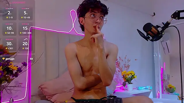 Chatroom XXX en direct de Twink_Sebas7