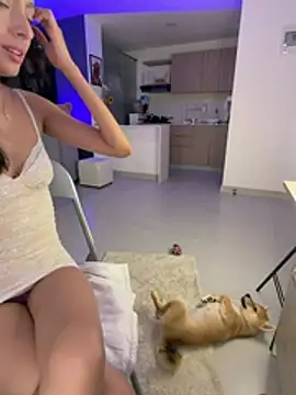 ZaraLuuvn Live XXX chat