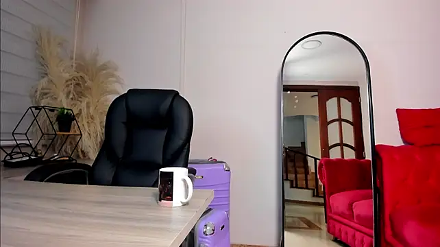 bulma_bambina_n Live XXX chat
