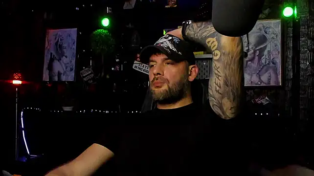 LexHardyのライブXXXチャット
