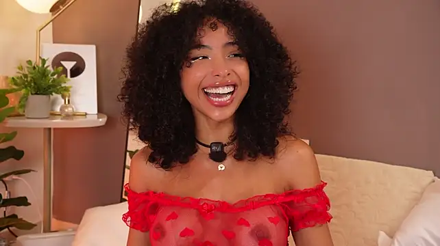 OSHUN_のライブXXXチャット