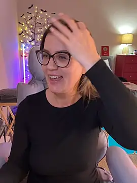 MaiseKnoxn Live XXX chat