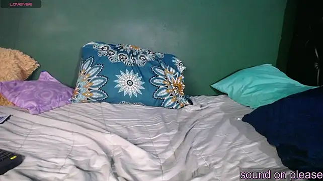 MeilynDarknes' Live XXX Chat