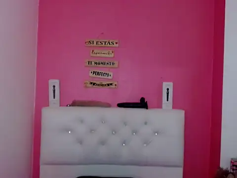 mane_thopsom Show in webcam