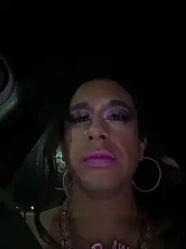 TranSexualJade95 即時 XXX 聊天