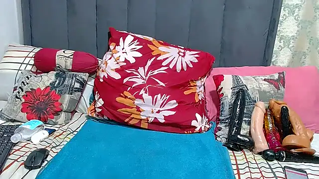Chat +18 de SwaziBeauty ao vivo