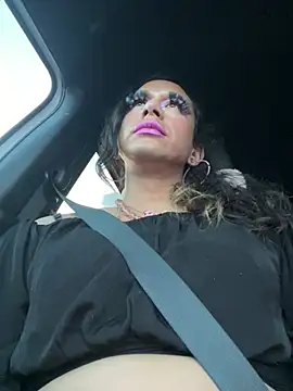 TranSexualJade95 Adlı Modelin Canlı XXX Sohbeti