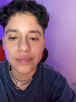 XXX chat uživo modela HUMANXTHING