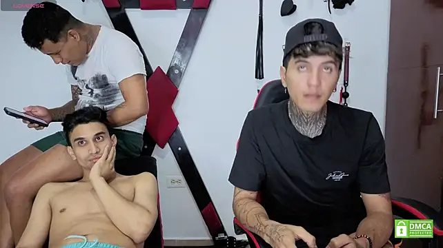 EliteBoysLiven Live XXX chat