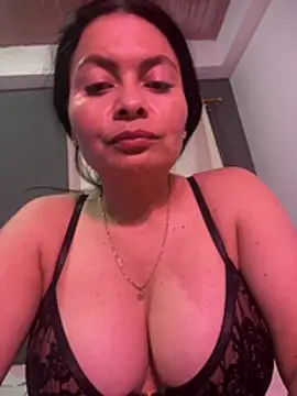 Janna099n Live XXX chat