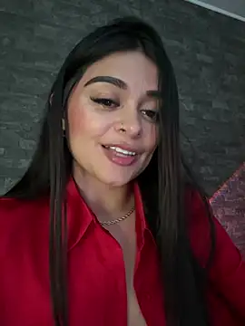 Chatroom XXX en direct de Saray_charmante
