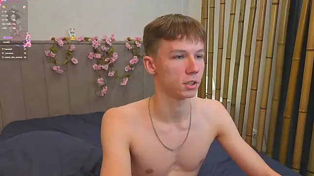XXX chat uživo modela cuMte_boy