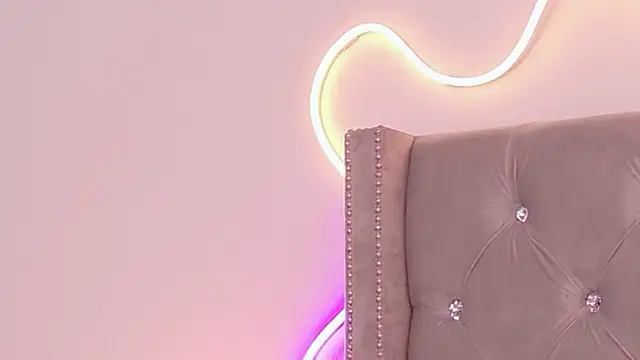 JuliaSUMMERS2022 Chat XXX in diretta