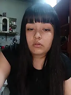 Chat +18 de Luu_19 ao vivo