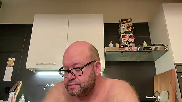 theitalianbearn Live XXX chat