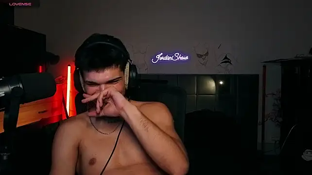 JordanShow Live XXX-chat