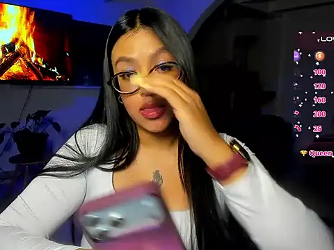 miss_hollyxx XXX чат на живо