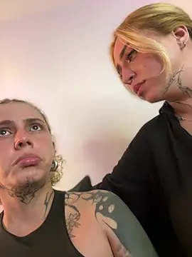 Velvet1_'s Webcam Show