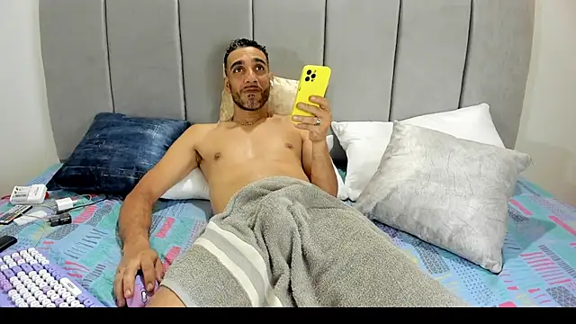 Lonm-23 Live XXX Chat