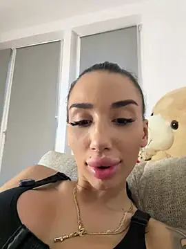 BlueEyes_BB Chat XXX live