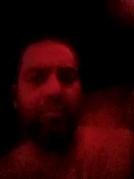 Dong915915: διαδικτυακό σόου στην κάμερα
