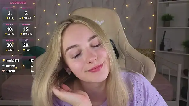 Shy_Polly's Live XXX Chat