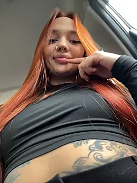 LisaCatt live XXX chat