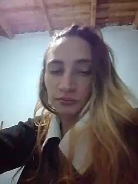 Chat +18 de Pajaritapechiblanca ao vivo