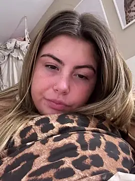hiddensecretxx Live XXX-chat