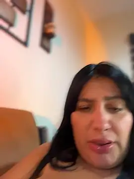 Chatroom XXX en direct de Vicky_Sixx