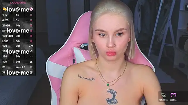 doll_barbieee Adlı Modelin Canlı XXX Sohbeti