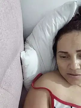Amanda39's Live XXX Chat