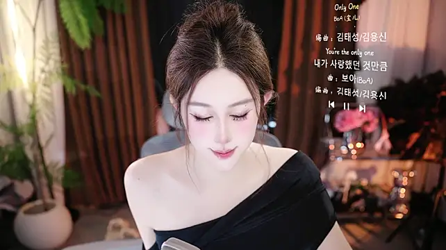 Lalalahaha 网络视讯表演
