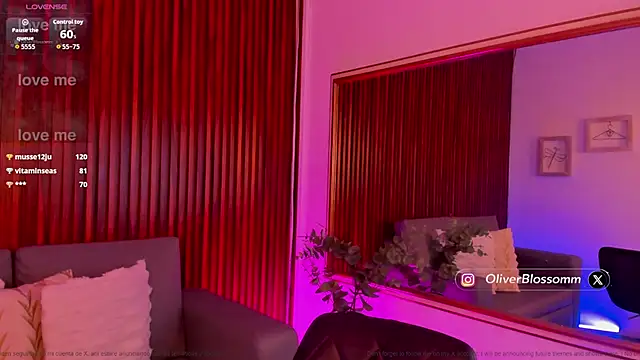 Oliver20__n Live XXX chat