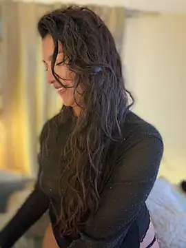 CocoaGigiMuse's Live XXX Chat