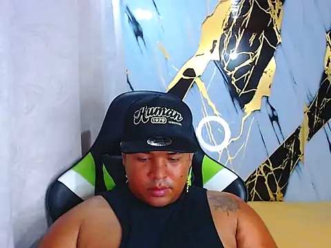 jhor_brown's Live XXX Chat