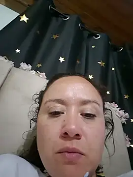 Chat +18 de RenataSexy_ ao vivo