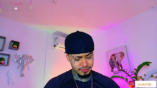 Chat XXX en directo de JordanSmiith_