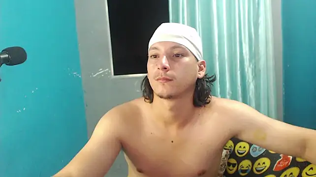 MrKingsaintxn Live XXX chat