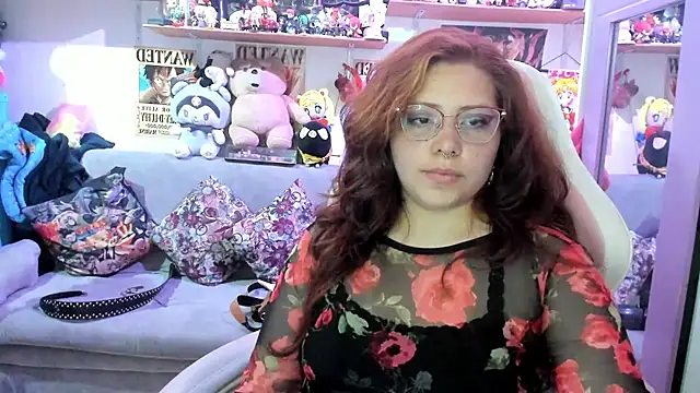 soficammy Adlı Modelin Canlı XXX Sohbeti