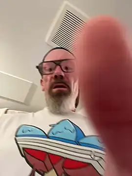 niceguybigcock's Webcam Show