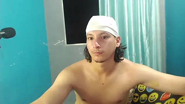 Živý XXX chat MrKingsaintx