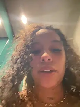 MarieLeon's Live XXX Chat