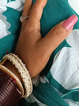Pertunjukan Kamera Web YOURBHABI143