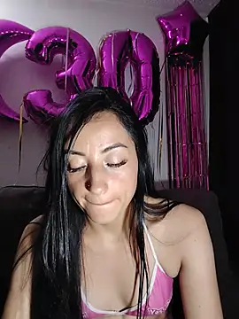 Živý XXX chat Meegann_Lovee