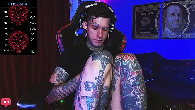 צ'אט XXX בשידור חי של jhonny__ackerman