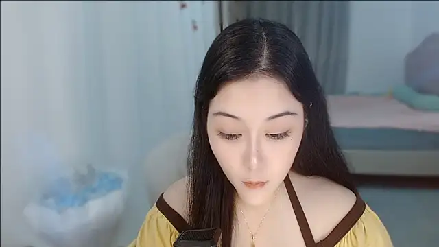 Amy-cnbabyのライブXXXチャット