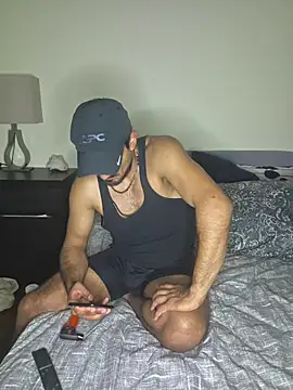 piggylatino's Live XXX Chat