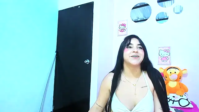 Chat +18 de Pamela_flame ao vivo